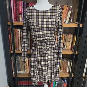 Gilli Black and Cream Checkered Long Sleeve Dress, Sz M